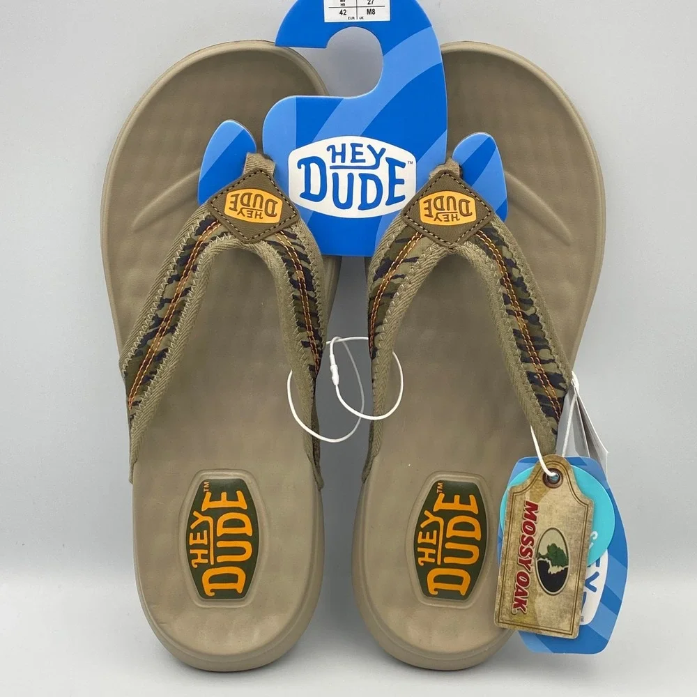 Hey Dude Men's 9 Myers Mossy Oak Flip Flops Camo Brown Comfort Sandals NEW
